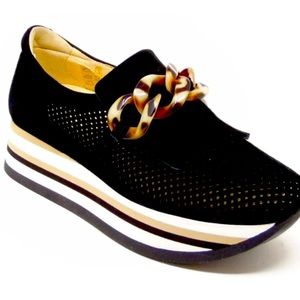 Softwaves Size 39- in excellent condition- orig. $350